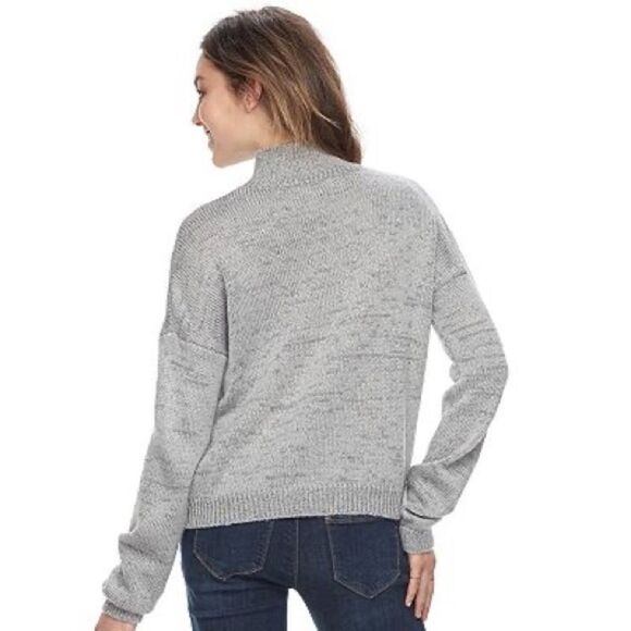 Juniors' Cloud Chaser Embroidered Floral Butterfly Mockneck Sweater Size XL - Picture 3 of 4